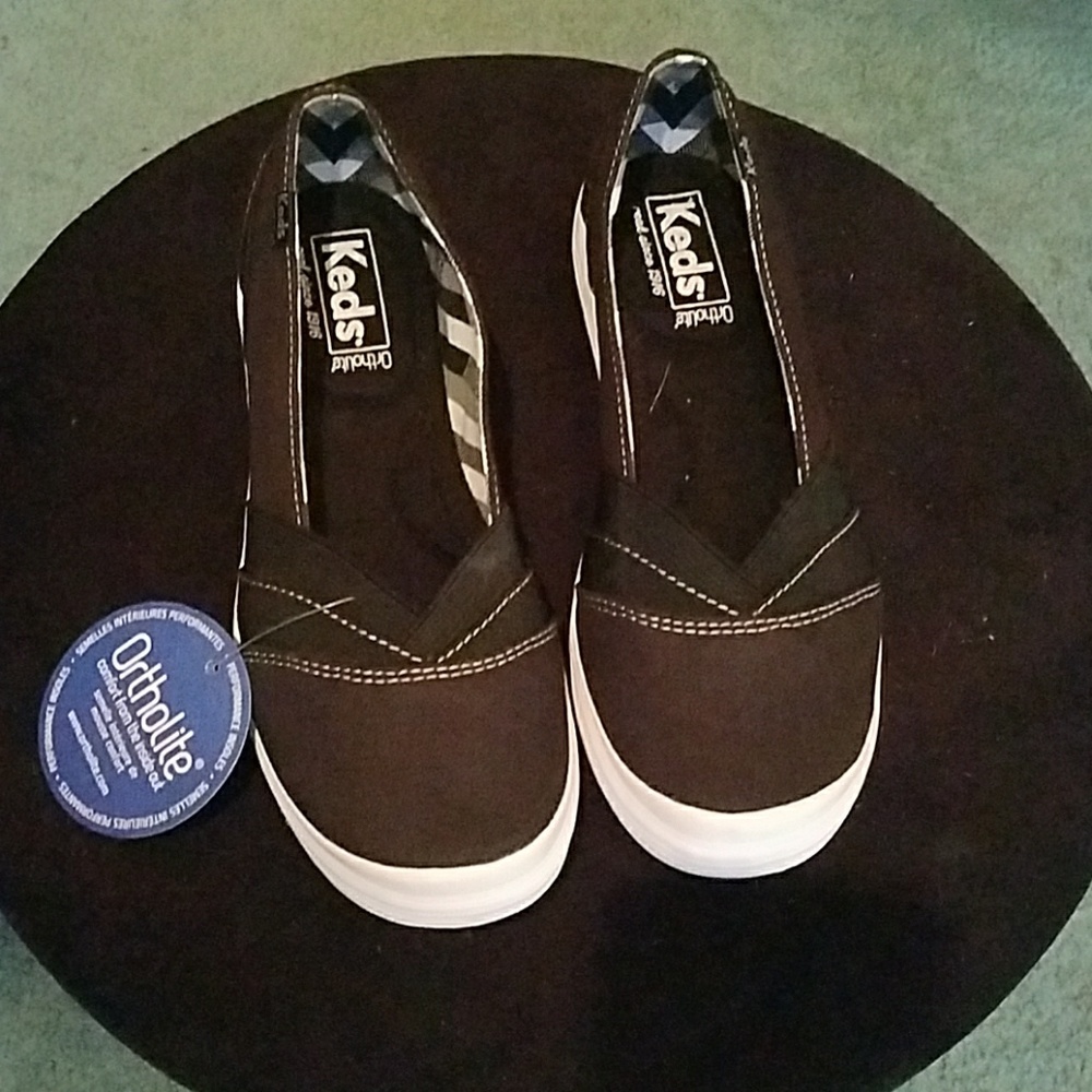 Black Keds
